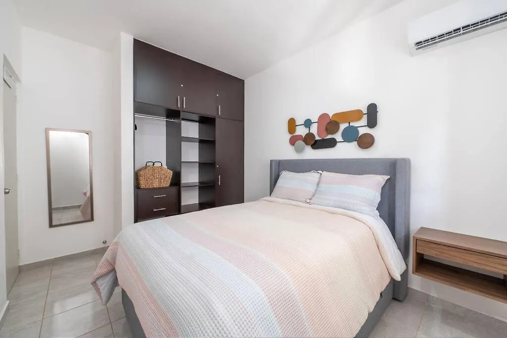 Dom wakacyjny The Smurfs Townhome. Pool / Free Parking. Puerto Morelos